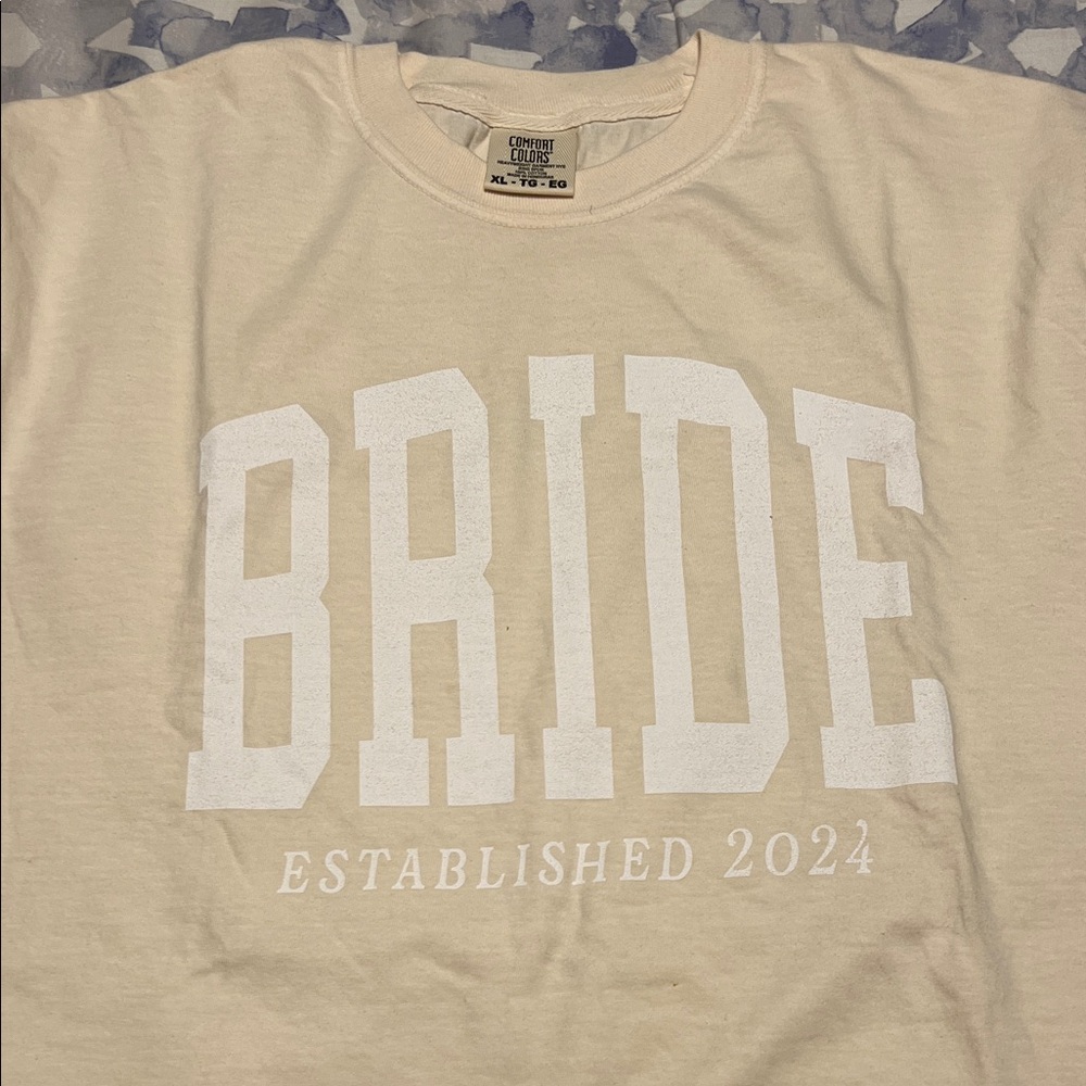 Girl Tribe Comfort Colors Cream 'Bride Established 2024' Short Sleeve Shirt